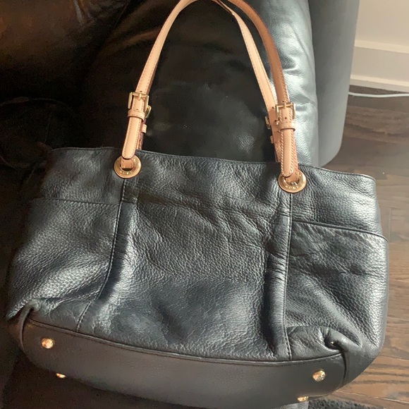 Michael Kors Leather Bag - Picture 1 of 17